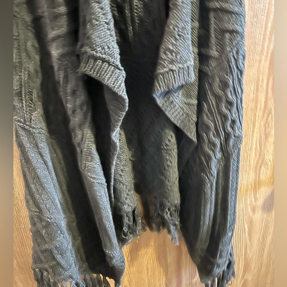 Sonoma Gray Open-front Sweater Vest - Picture 4 of 5